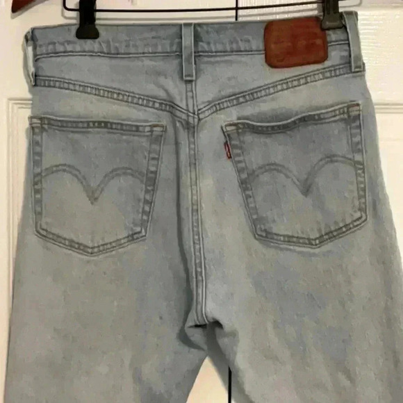 Levi’s 501 Straight fit Denim Jeans  in Size 27x28 - Picture 4 of 5